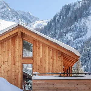  Apartment Petit Yeti Chalet